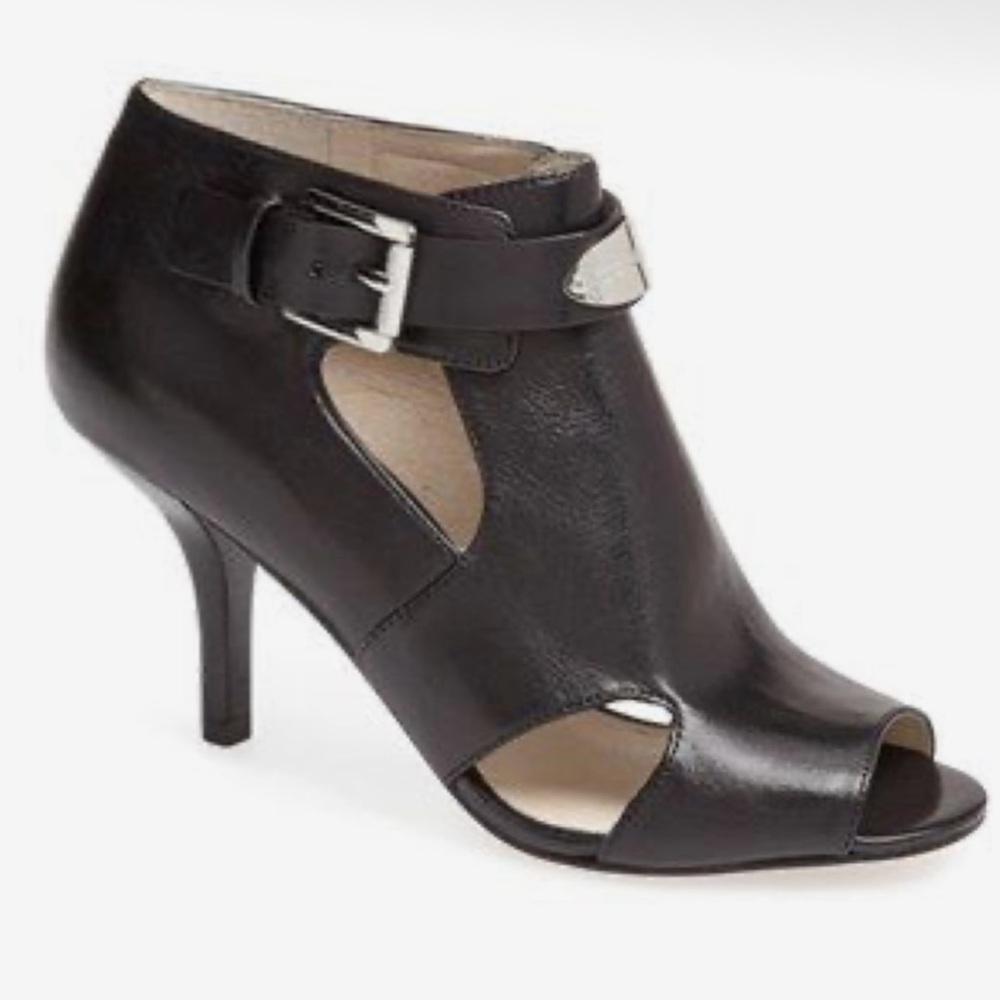 Michael Kors 'MK Plate' Bootie size 10 women once excellent condition